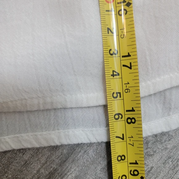 2/$20 American Eagle Ebroidered Peasant Top M - Picture 10 of 12